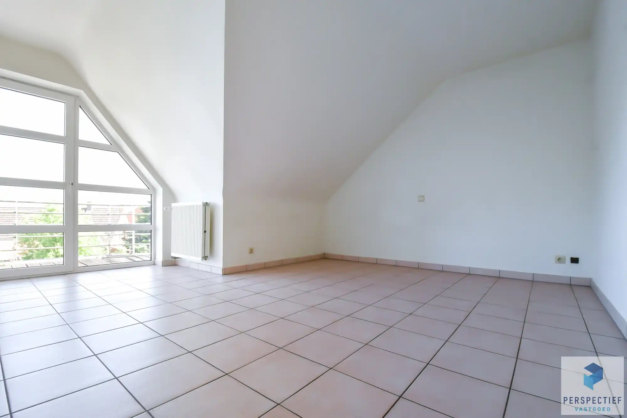 Goed gelegen appartement met 2 slpk - 2 terrassen & autostaanplaats foto 13