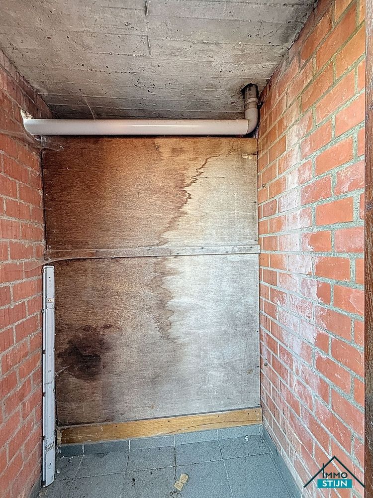 Gerenoveerd appartement met 2 slaapkamers foto 12
