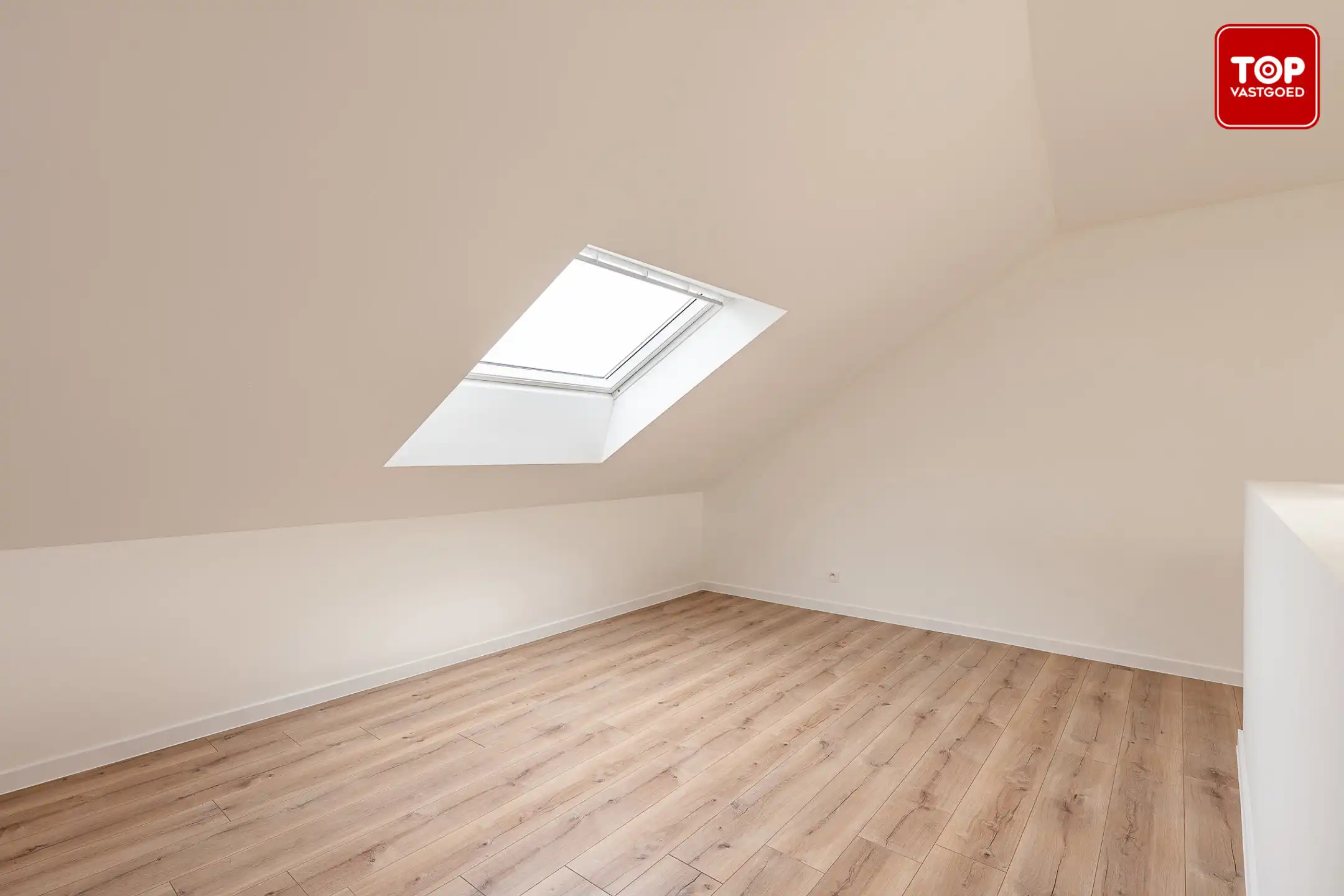 Volledig gerenoveerde woning op TOPlocatie foto 21