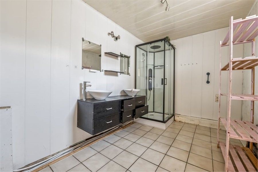 KNUSSE GEZINSWONING MET GEZELLIGE STADSTUIN IN HASSELT foto 15