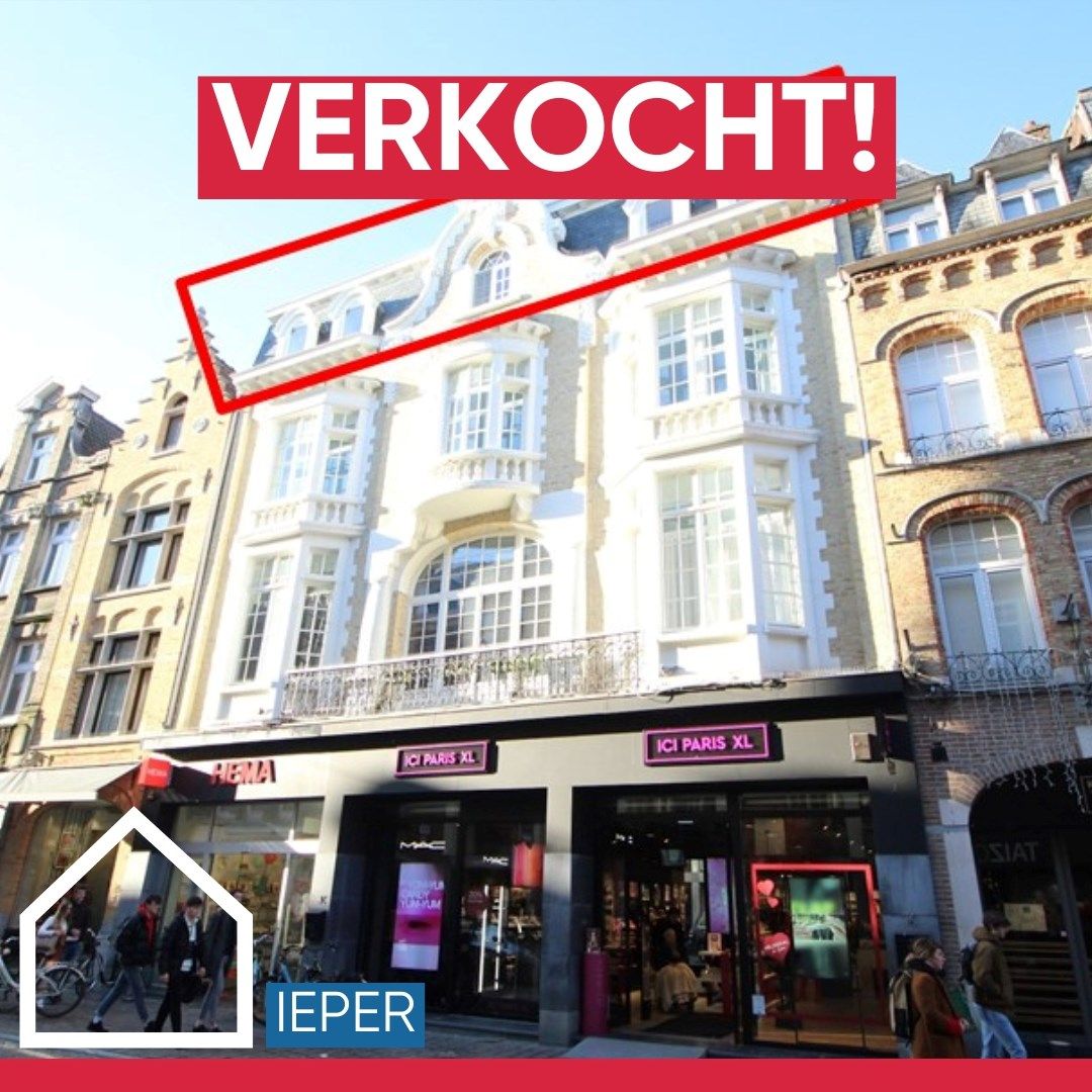 RUIM  INSTAPKLAAR APPARTEMENT IN HET CENTRUM VAN IEPER foto {{pictureIndex}}