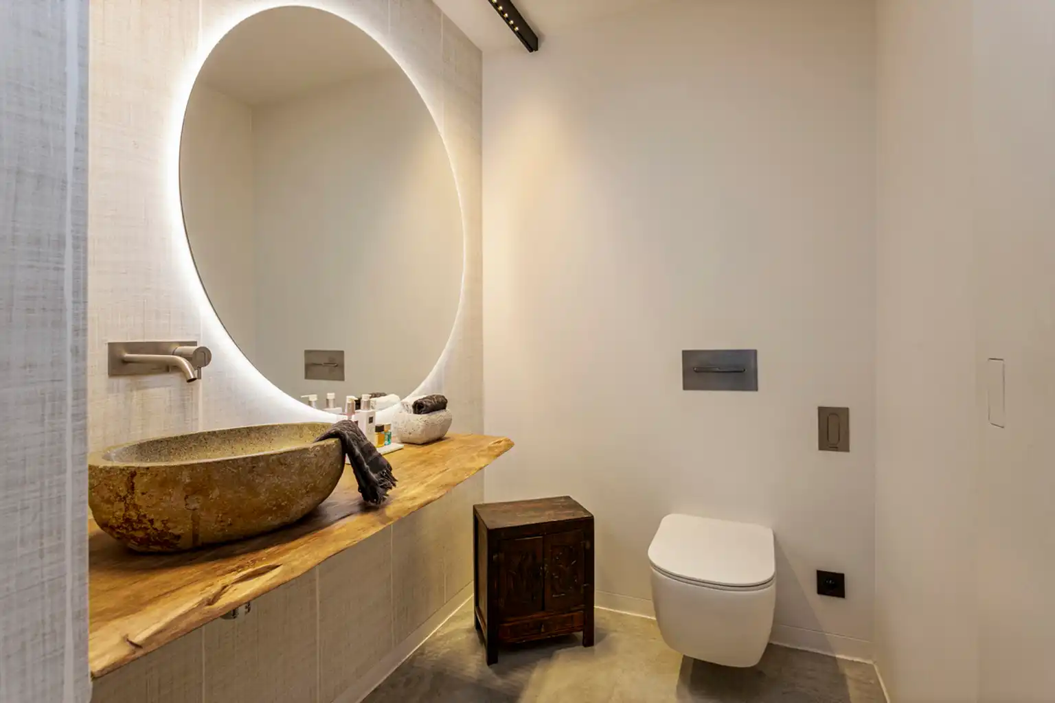 LUXUEUS EN EXCLUSIEF LANDHUIS  MET PARKTUIN.  foto 18