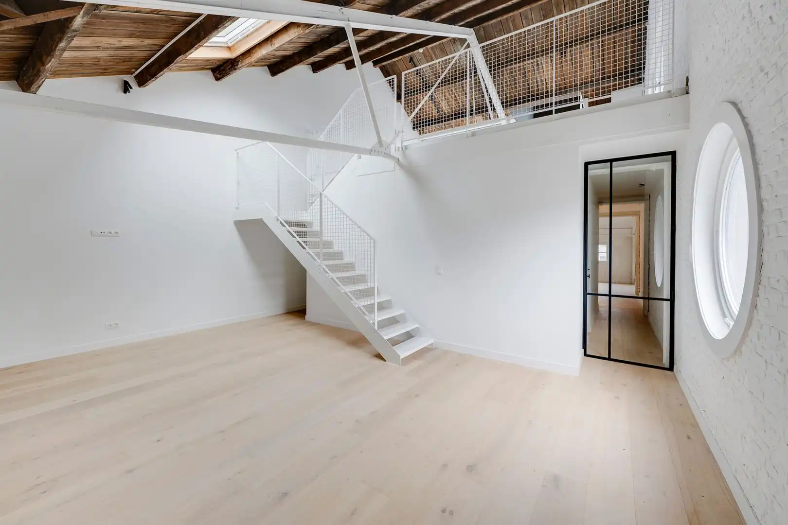 Industriële loft met 3 slaapkamers foto 9