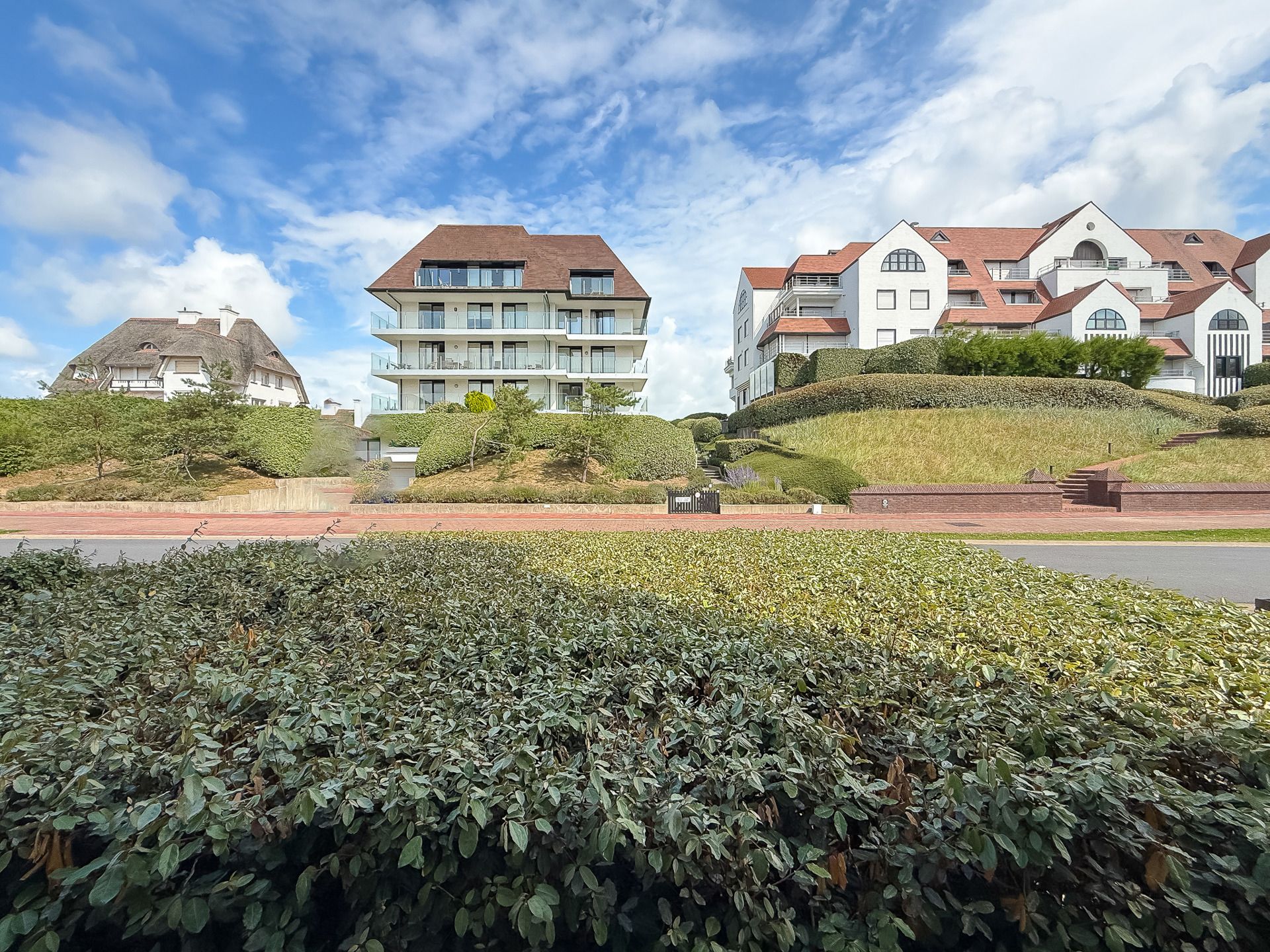 Instapklaar HOEKAPPARTEMENT aan de Wandeldijk en het Zwin... foto 3