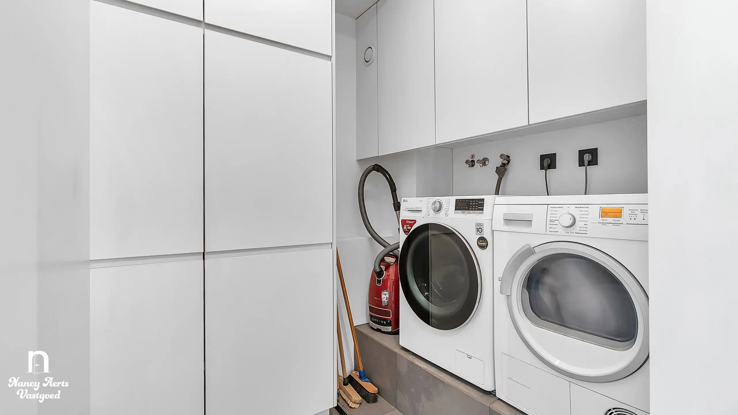 Bemeubelde gezinswoning met vier slaapkamers op 9 are  foto 27