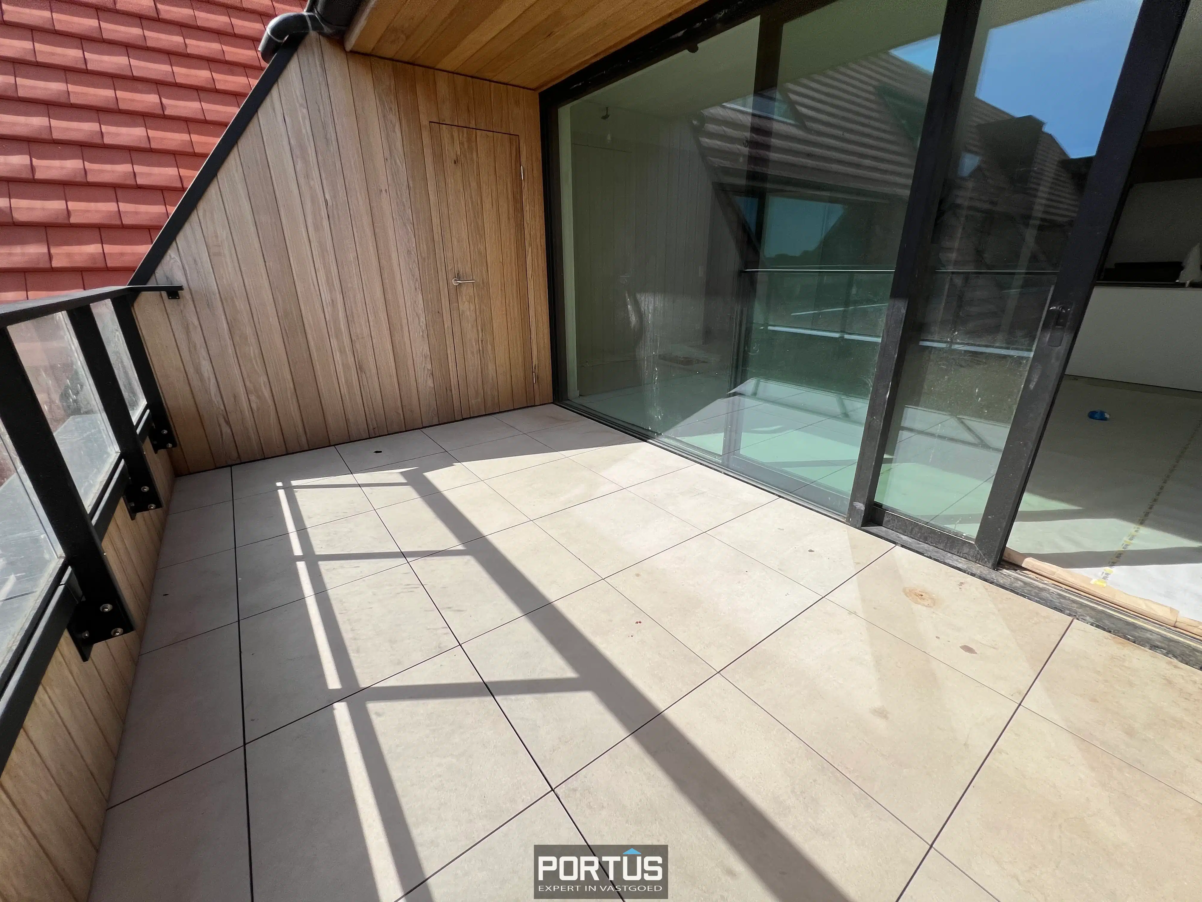 Instapklaar nieuwbouwappartement te koop met 1 slaapkamer in Residentie Portanic te Nieuwpoort foto 5
