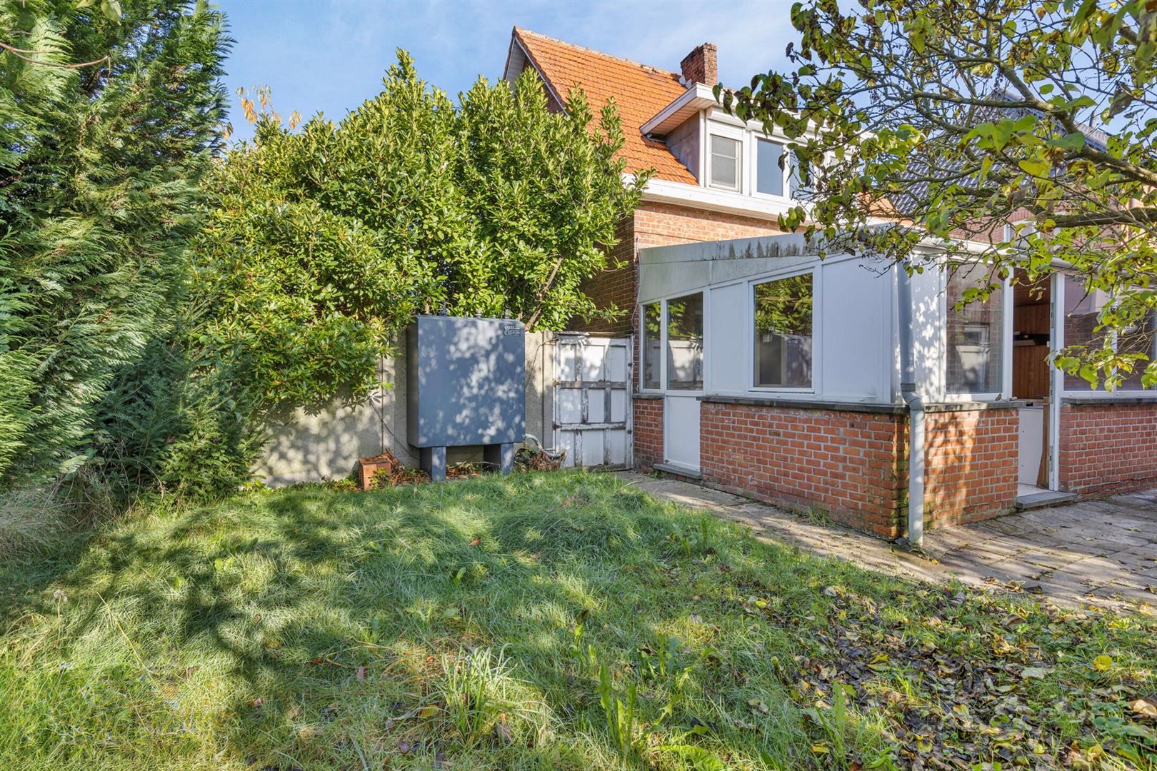 Te renoveren woning in hartje van Nieuwerkerken foto 20