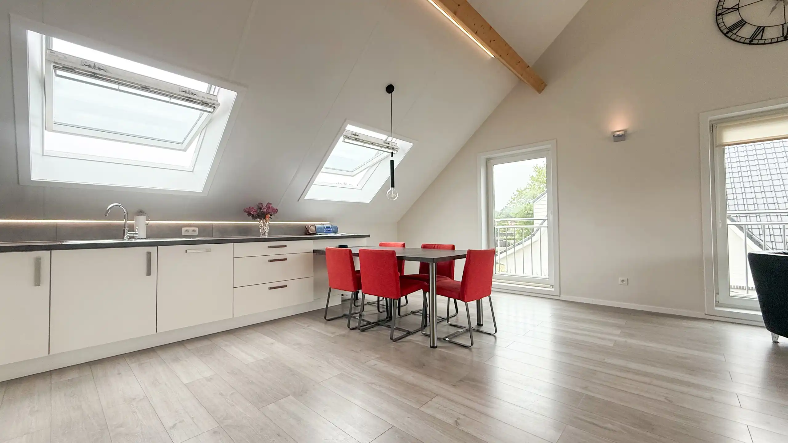 Multifunctionele woning met unieke benedenverdieping!  foto 27