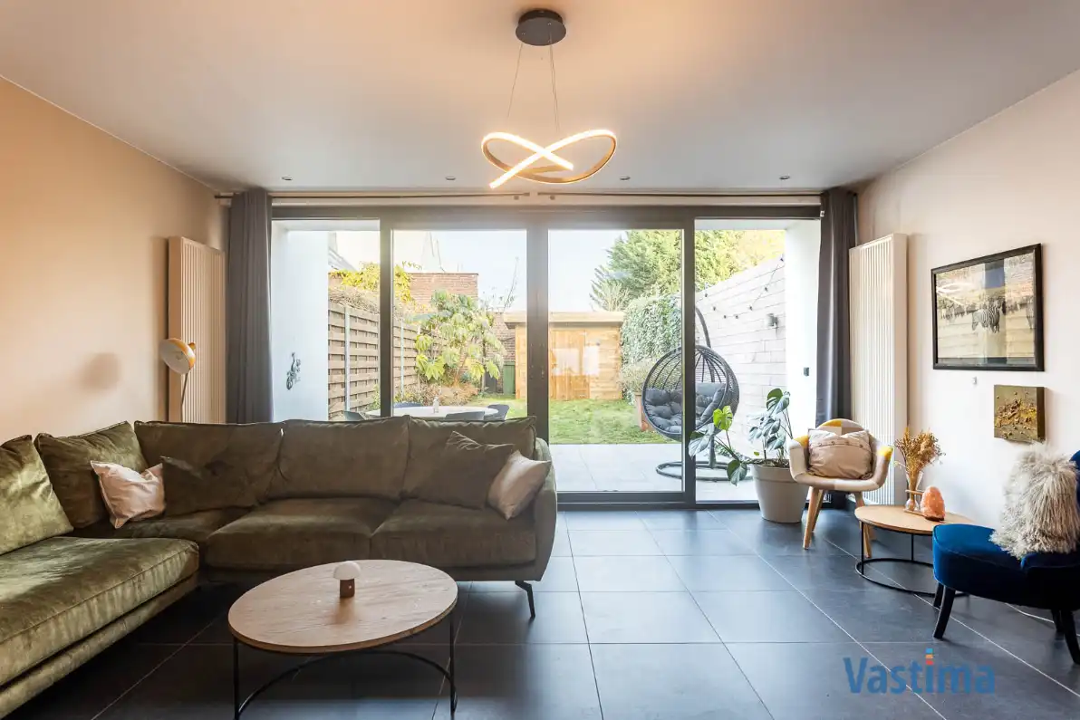 Instapklare, lichtrijke én gerenoveerde gezinswoning foto 8