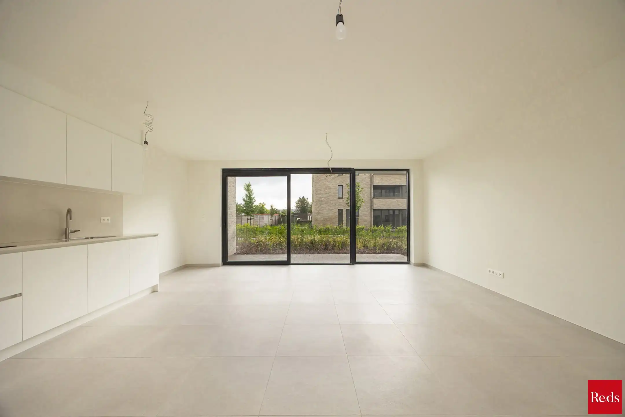 Nieuw gelijkvloers appartement met 2 slaapkamers te huur foto 4