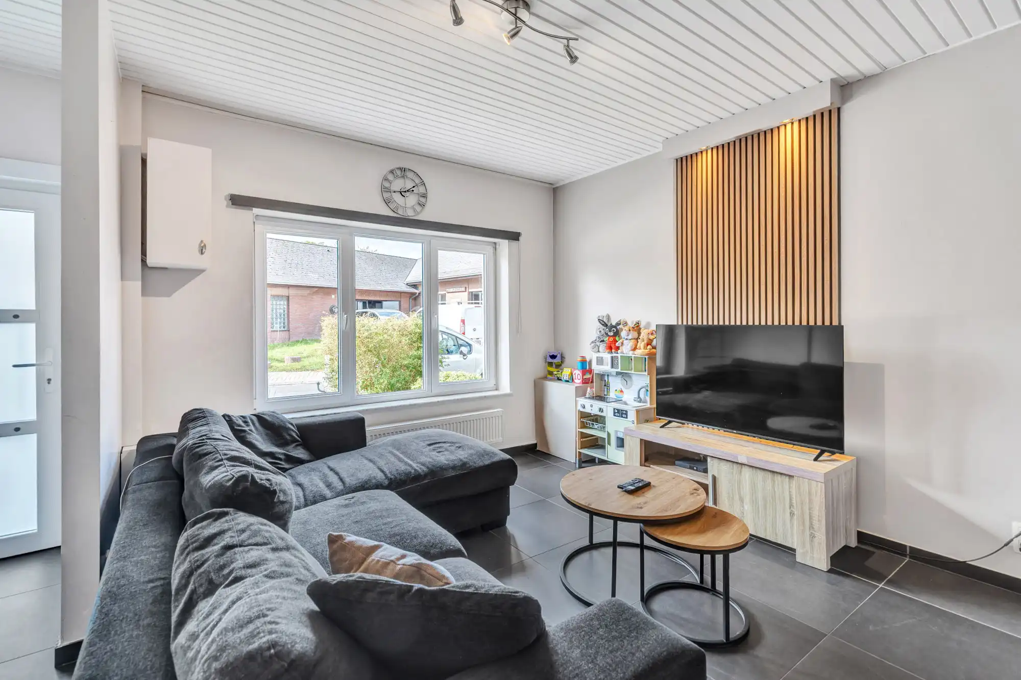 Gerenoveerde gezinswoning met 3 slpks in Iddergem foto 4