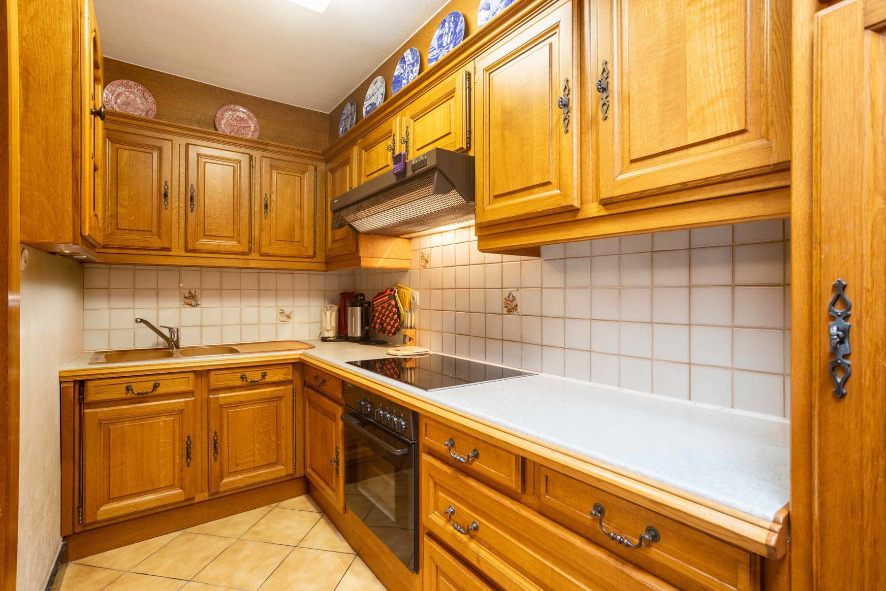 OP TE FRISSEN APPARTEMENT MET COMBINATIE VR WERK - WONEN foto 6