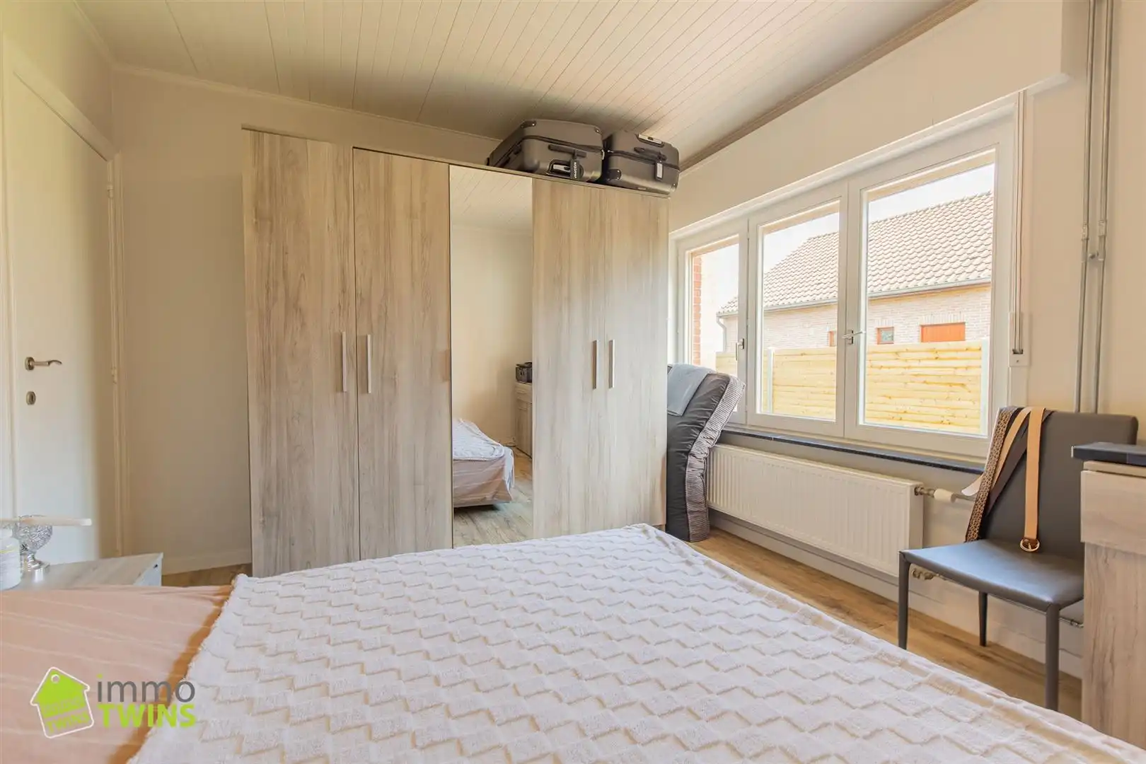 Bungalow in uiterst rustige en groene omgeving foto 11