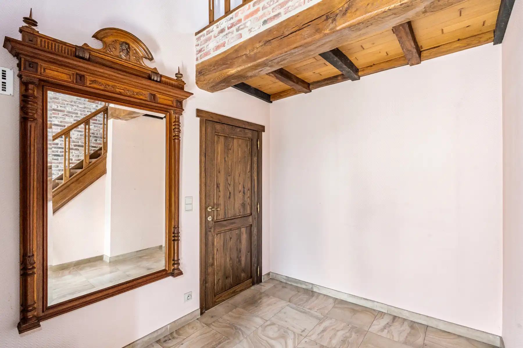 Grondig te renoveren woning met bijgebouwtje op ca 1.800 m² foto 13