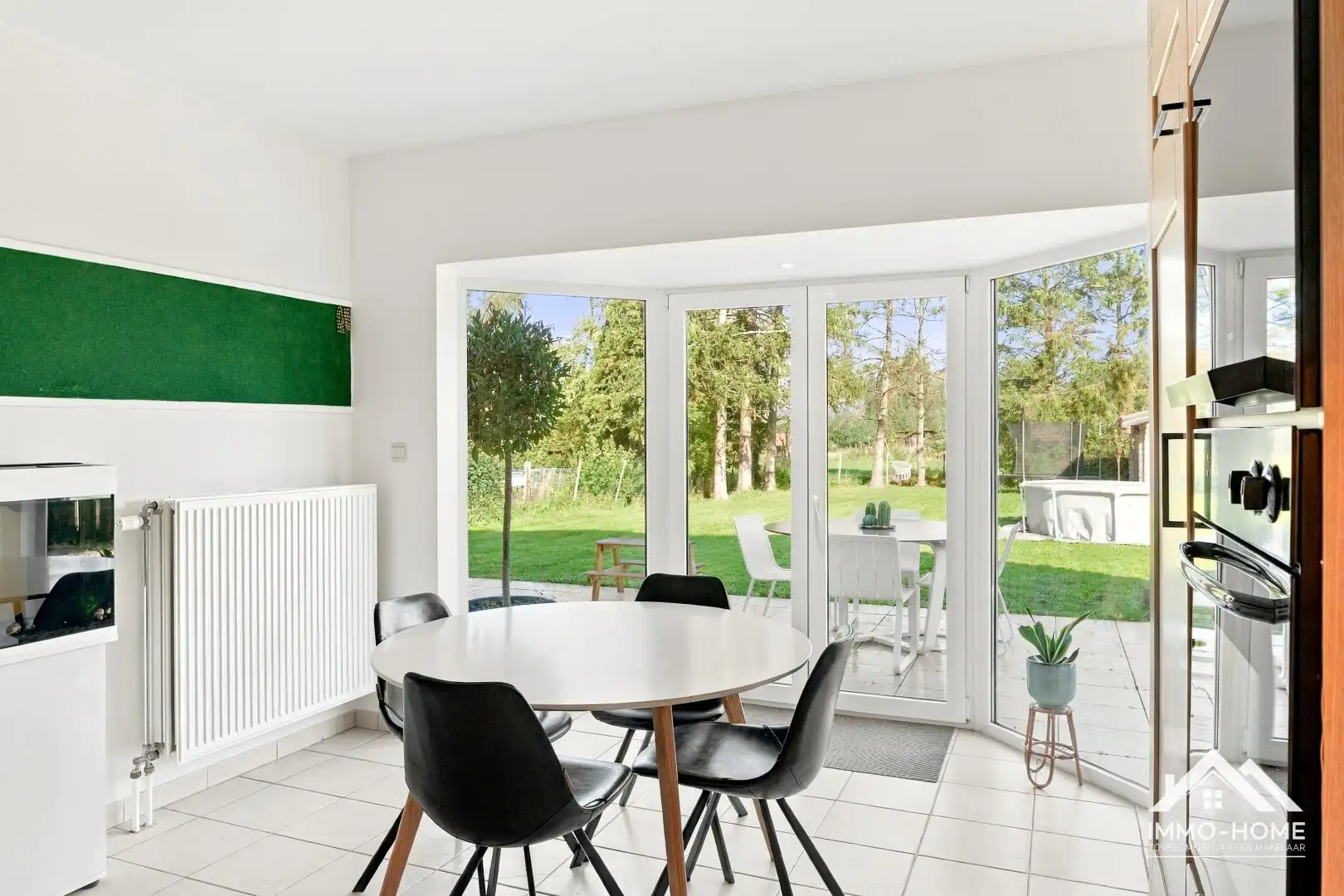 Knappe vrijstaande woning met ruime grond op landelijke ligging!  foto 13