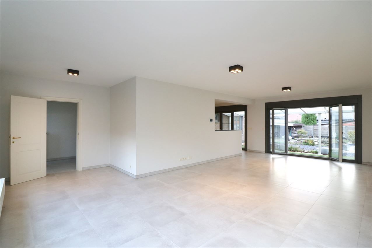 Gerenoveerd, rustig gelegen, 3 slpk foto 6