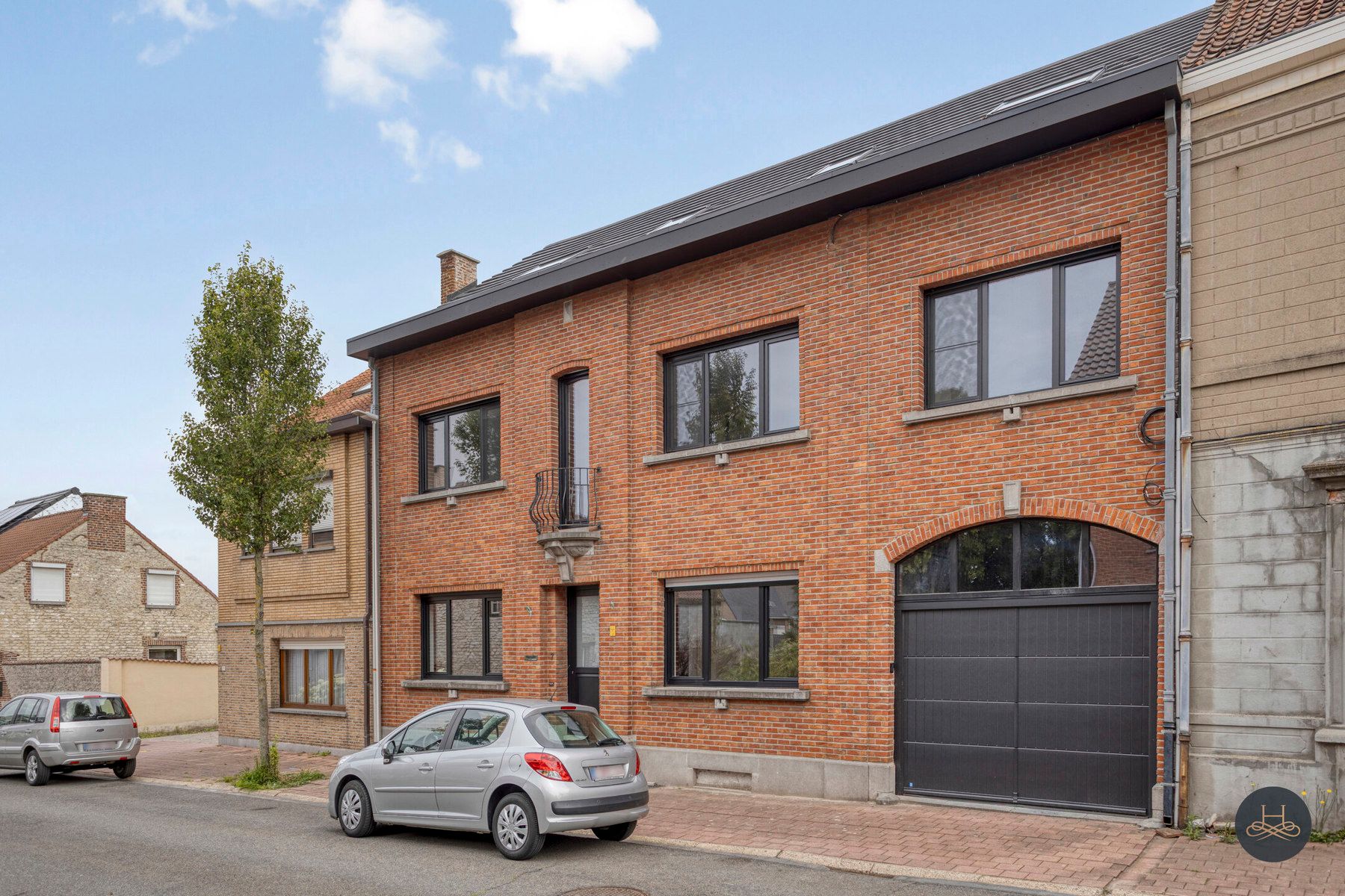 Hoogwalitatief gerenoveerde woning met goede bereikbaarheid foto {{pictureIndex}}