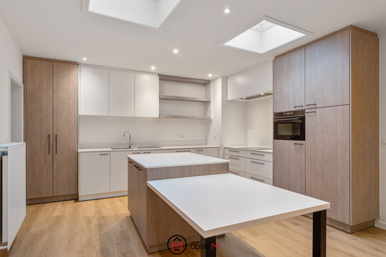 Volledig gerenoveerde woning met 4 slaapkamers en 2 badkamers in Hasselt foto 12