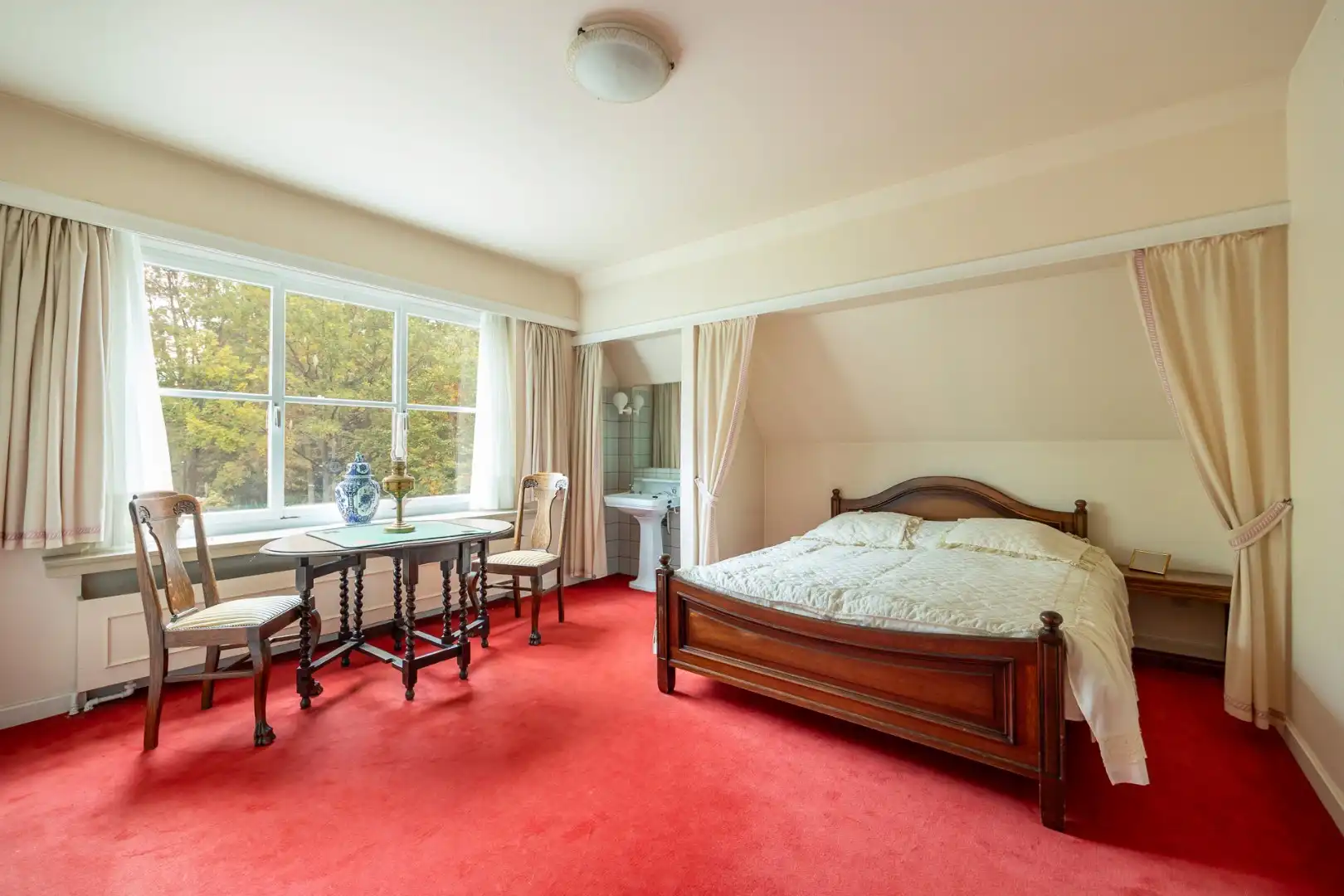 Klassieke villa op een perceel van 3.890 m² met een straatbreedte van 40 meter en Zuid-Oriëntatie te Schilde  foto 21
