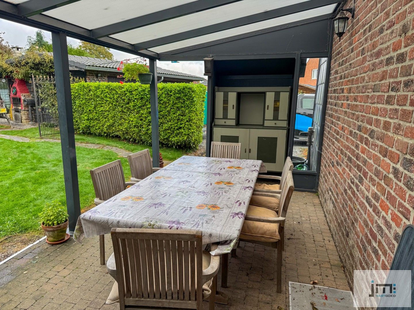 Ruime, lichtrijke woning op prachtig perceel foto 12