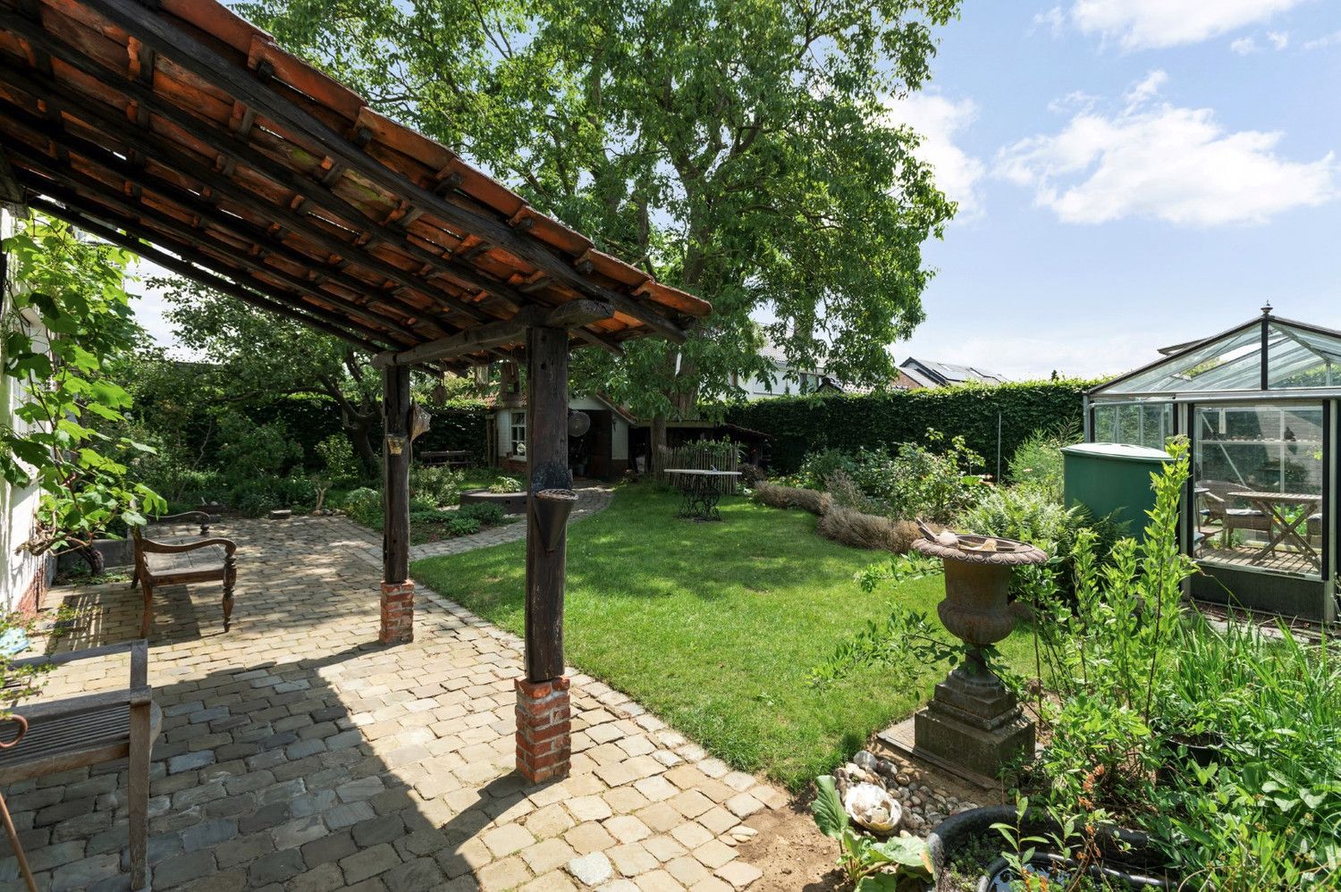 KARAKTERVOLLE WONING MET TOFFE TUIN EN GARAGE! foto 18