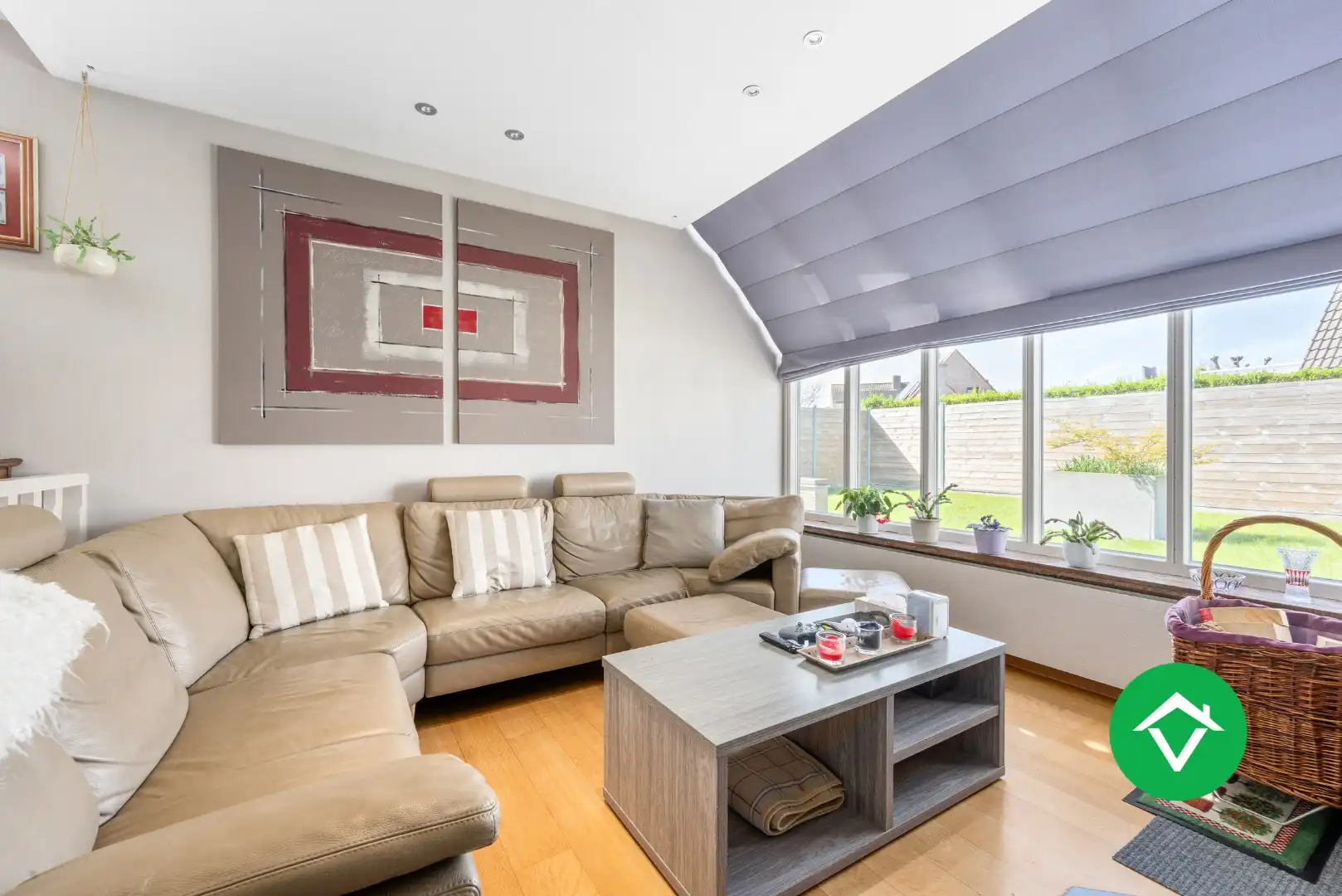 Alleenstaande woning met 5 slaapkamers en garage te Torhout  foto 3