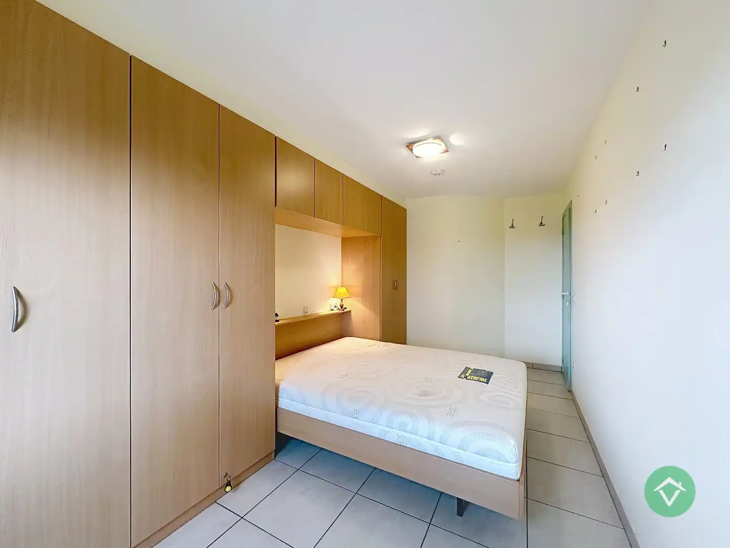 Lichtrijk 2-slaapkamerappartement op topligging op 100m van de zeedijk in Sint-Idesbald foto 17