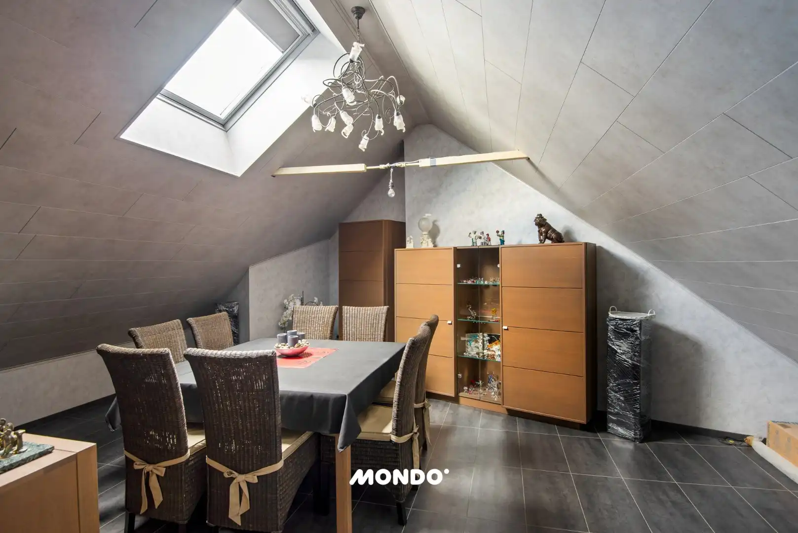 Multifunctioneel gebouw met woonst en commerciële mogelijkheden te Ruisbroek! foto 22