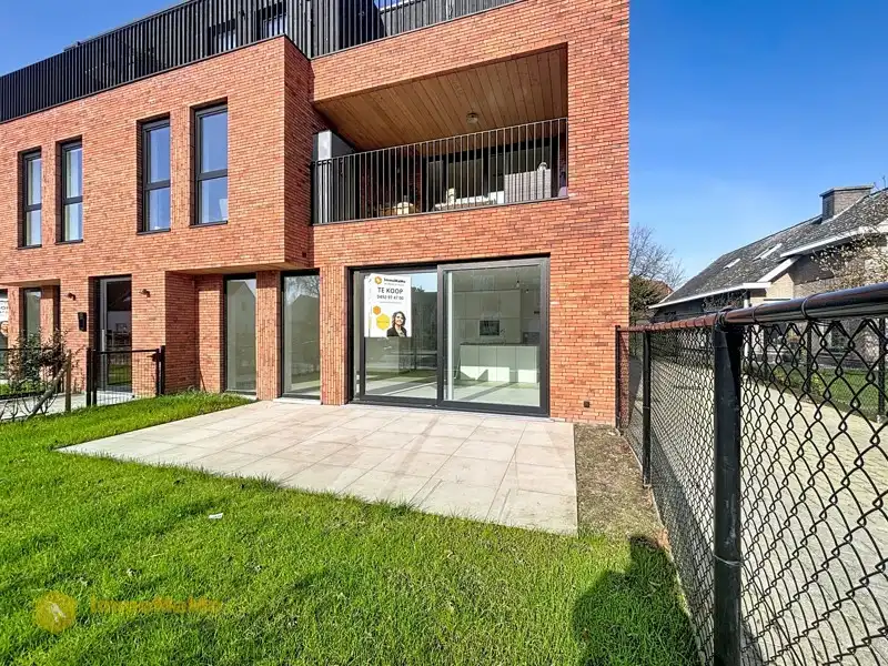 NIEUWBOUW APPARTEMENT MET TUIN TE KOOP IN WACHTEBEKE - 6% BTW mogelijk foto {{pictureIndex}}