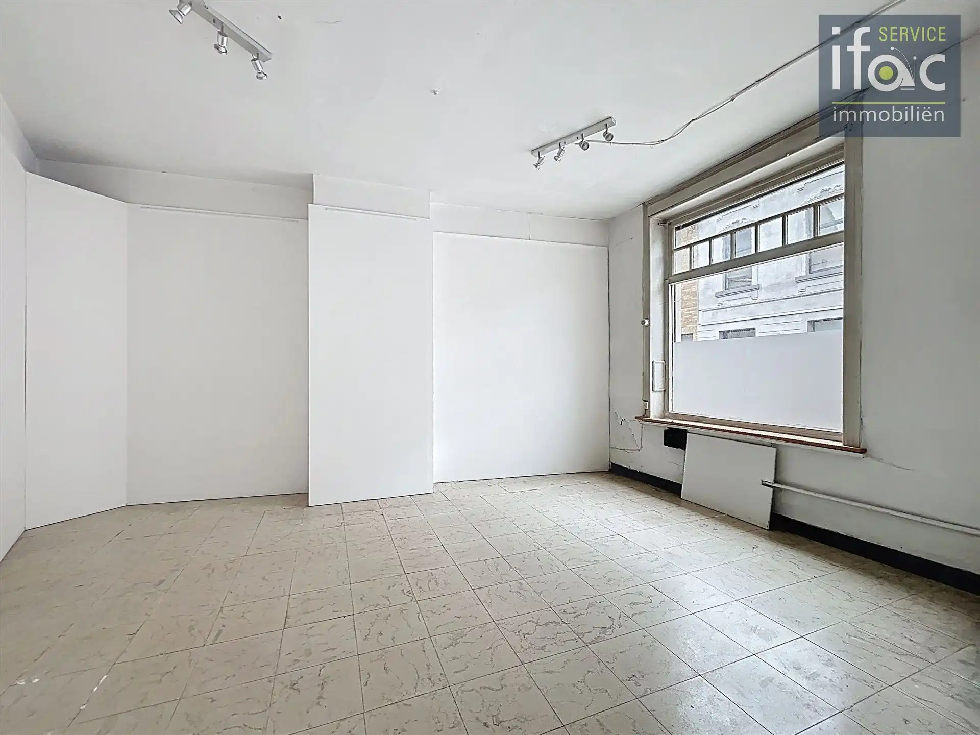 Handelspand met woonst op toplocatie in centrum Tervuren. foto 7