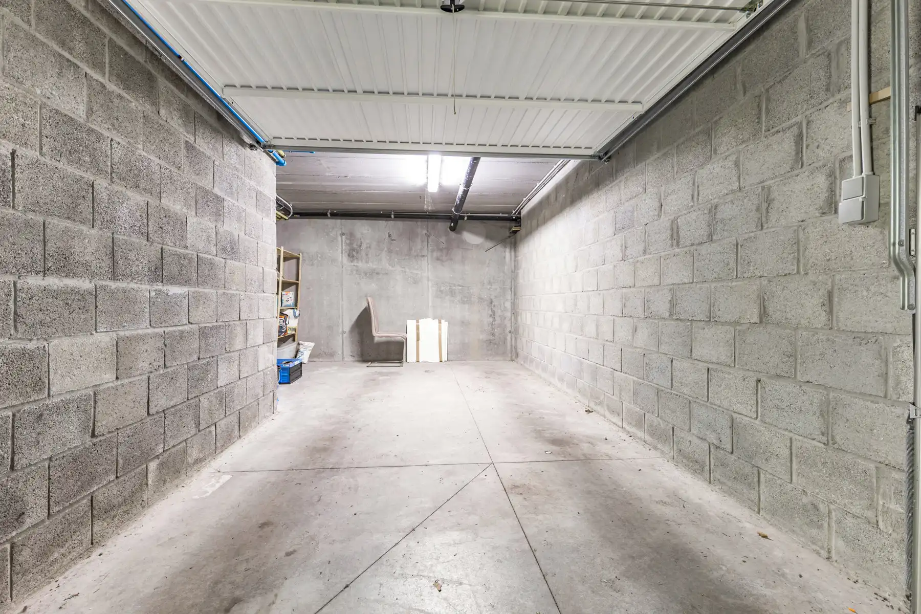 Zeer gunstig gelegen appartement met 2 slaapkamers + garage foto 24