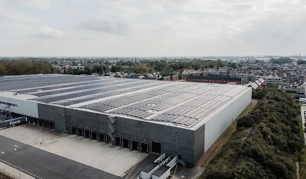Industrieel terrein te huur Victor Dumonlaan 32 -/M2 - 2830 Willebroek