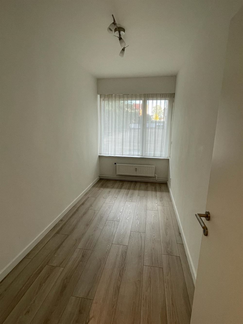 Ruim gelijkvloers appartement te Wilrijk foto 8