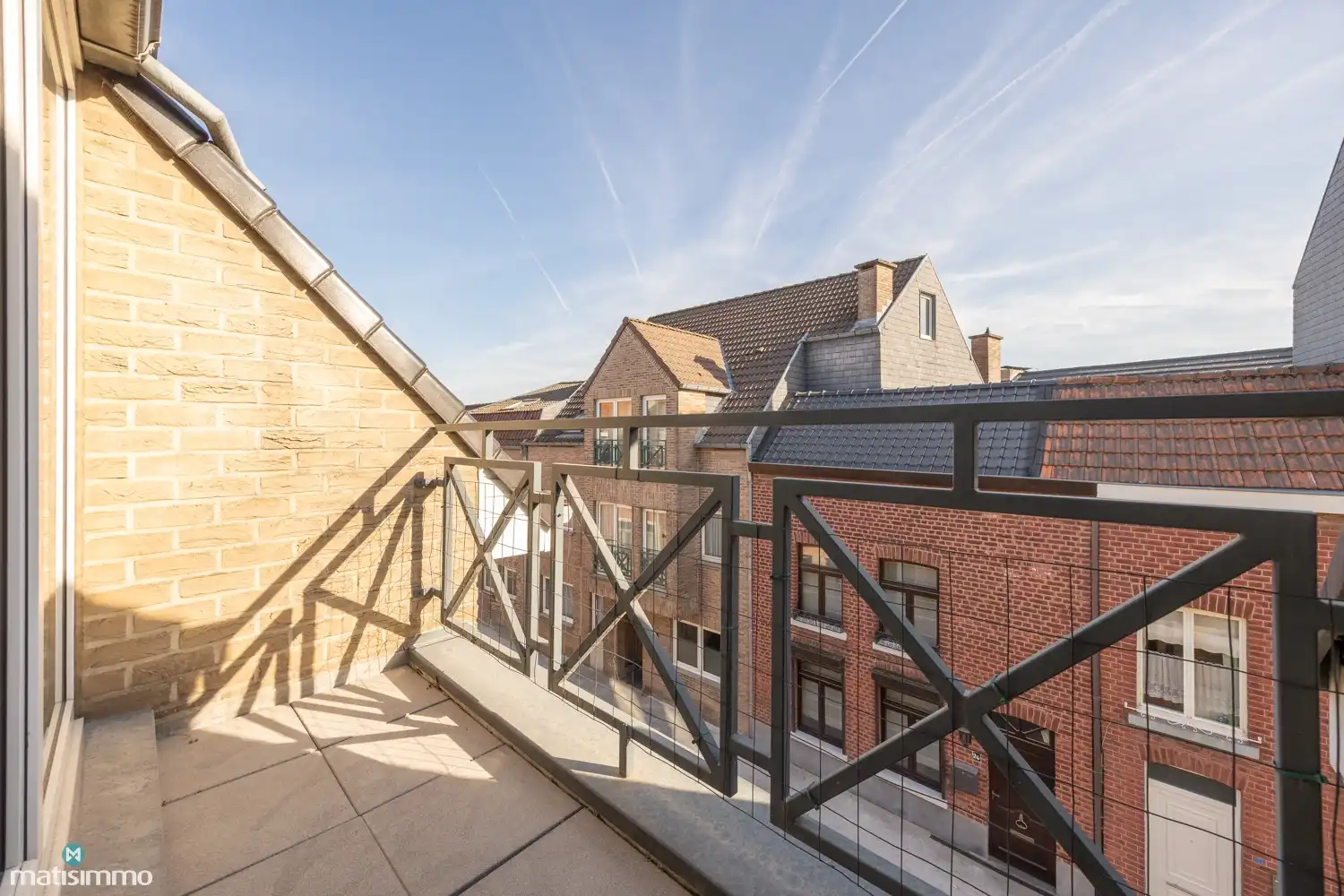 INSTAPKLAAR APPARTEMENT MET 2 SLAAPKAMERS, 3 BALKONS, ZOLDERBERGING (+ OPTIONEEL:  CREËREN VAN AUTOSTAANPLAATS) foto 23