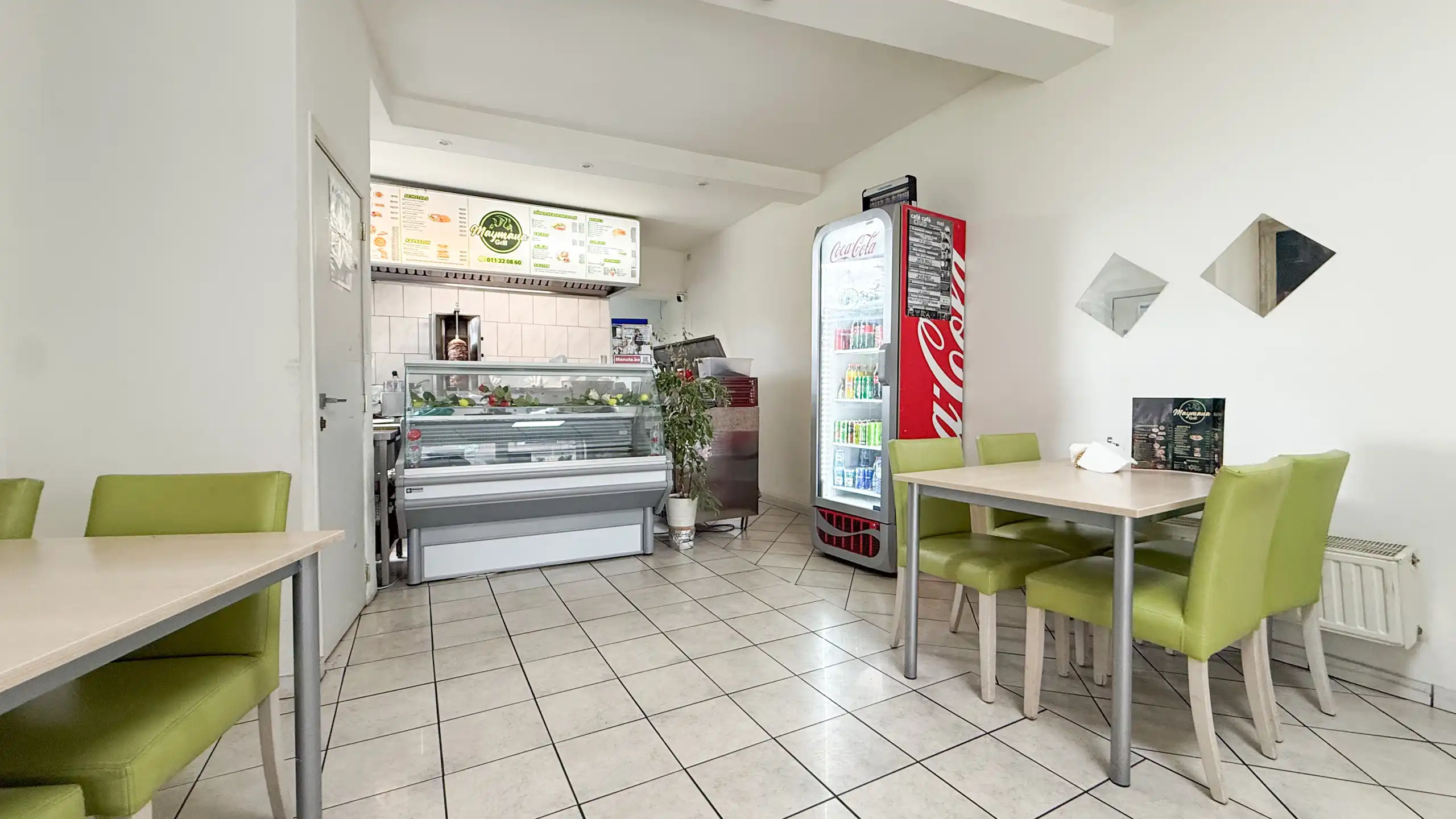 Topinvestering op toplocatie handelspand+dublexappartement! foto 4