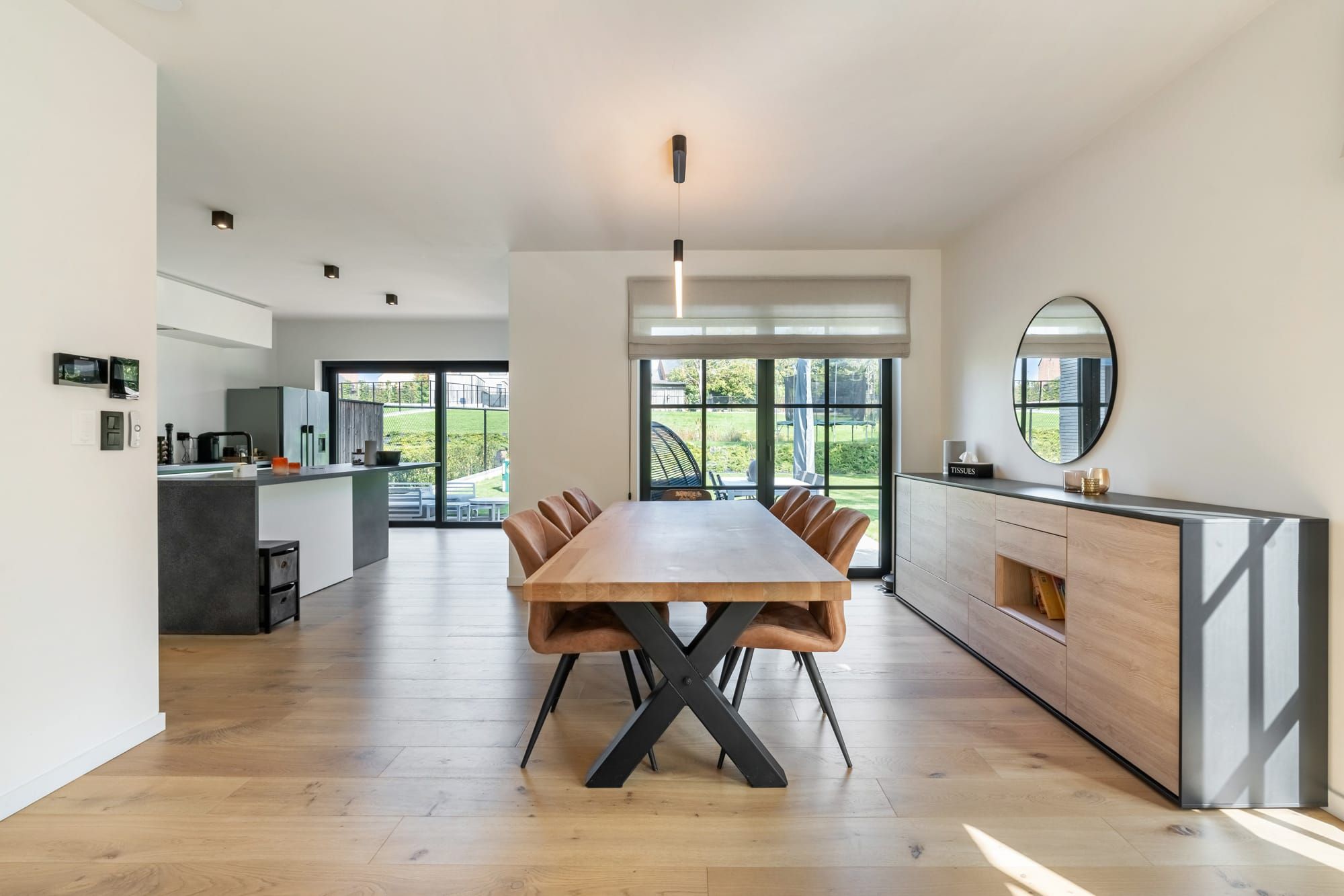 Exclusieve nieuwbouwwoning met verfijnde afwerking en ruime tuin! foto 3