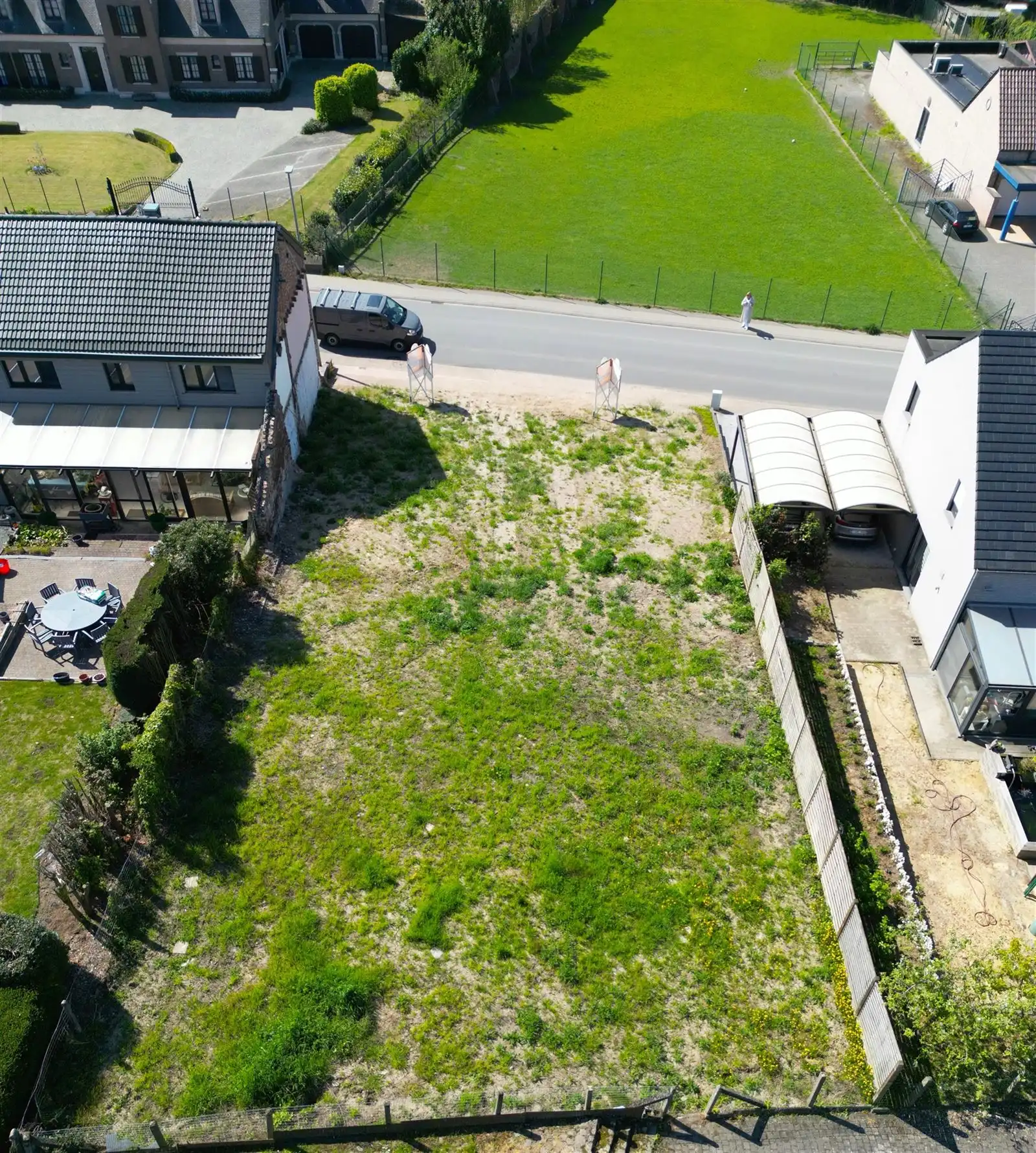 Bouwgrond voor half open bebouwing op toplocatie foto 4