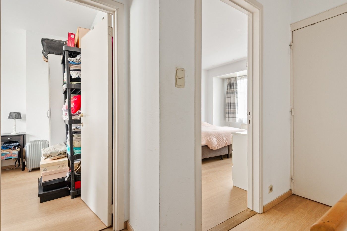 Top gelegen, instapklare woning met 2 à 3 slpk. en gezellig stadstuintje foto 11