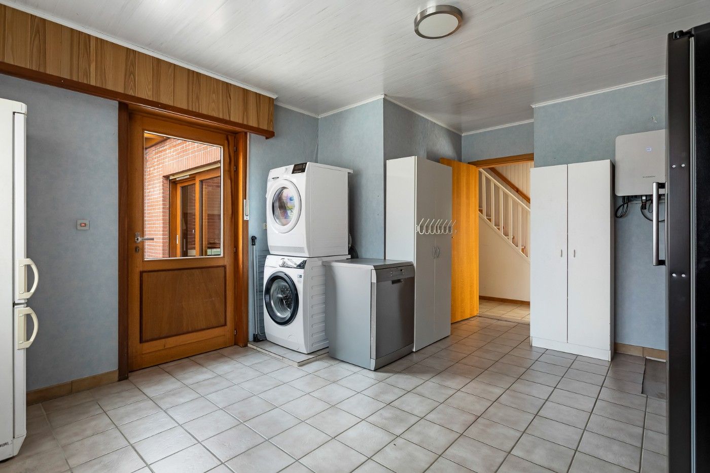 Gigantische, oerdegelijke woning met 4+ slpk., oprit, garage en west-tuin foto 13