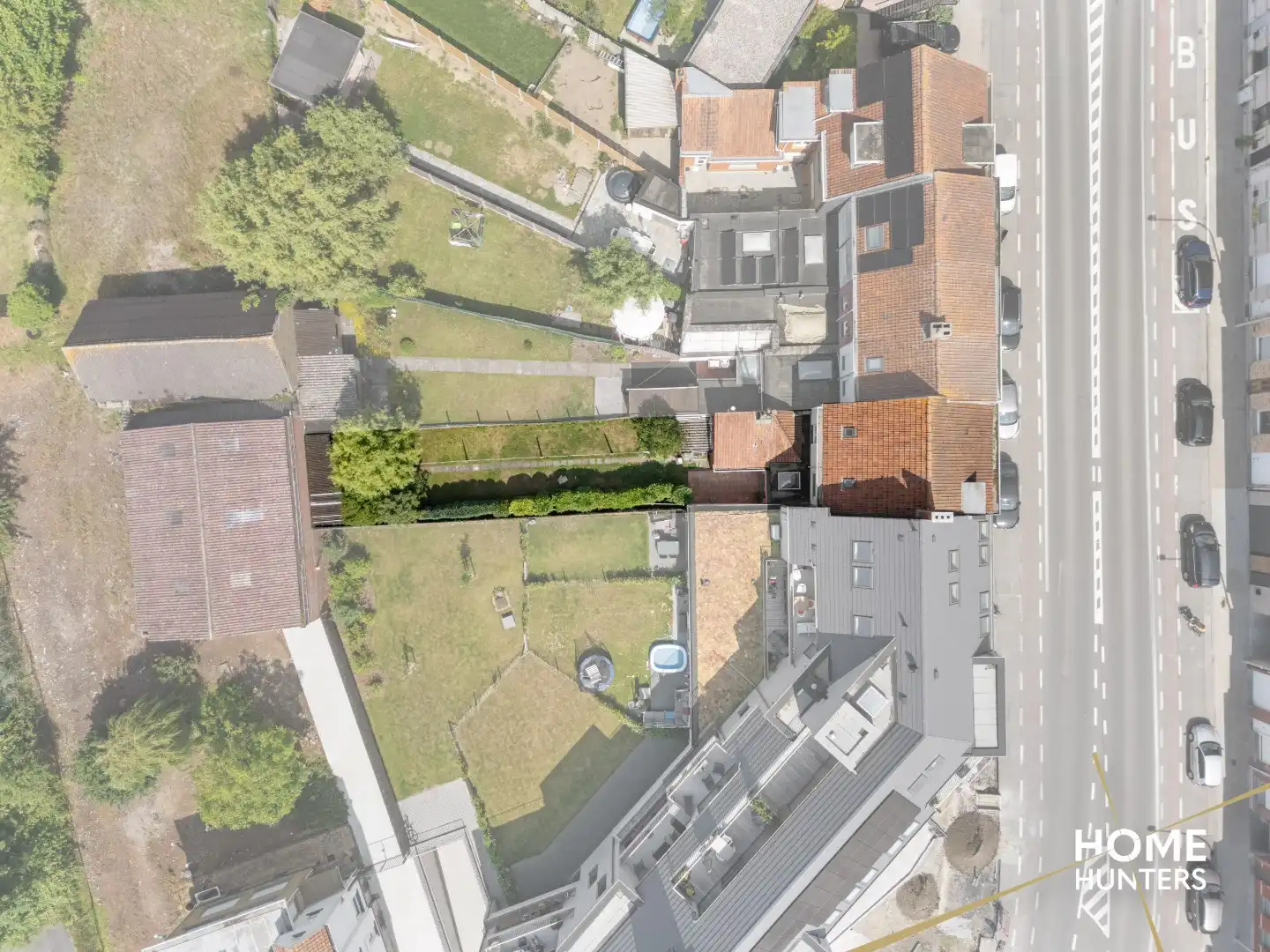 Ruime woning op een uitstekende locatie met 4 slaapkamers, een ruime zolder en een mogelijkheid om een garage te plaatsen foto 3