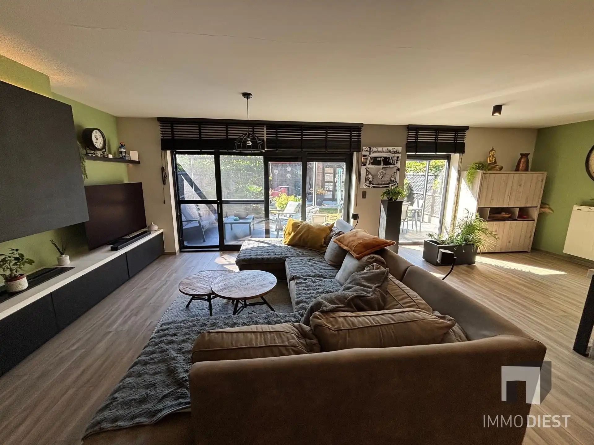 Ruim gelijkvloers appartement met open leefruimte en zonnige tuin foto 57