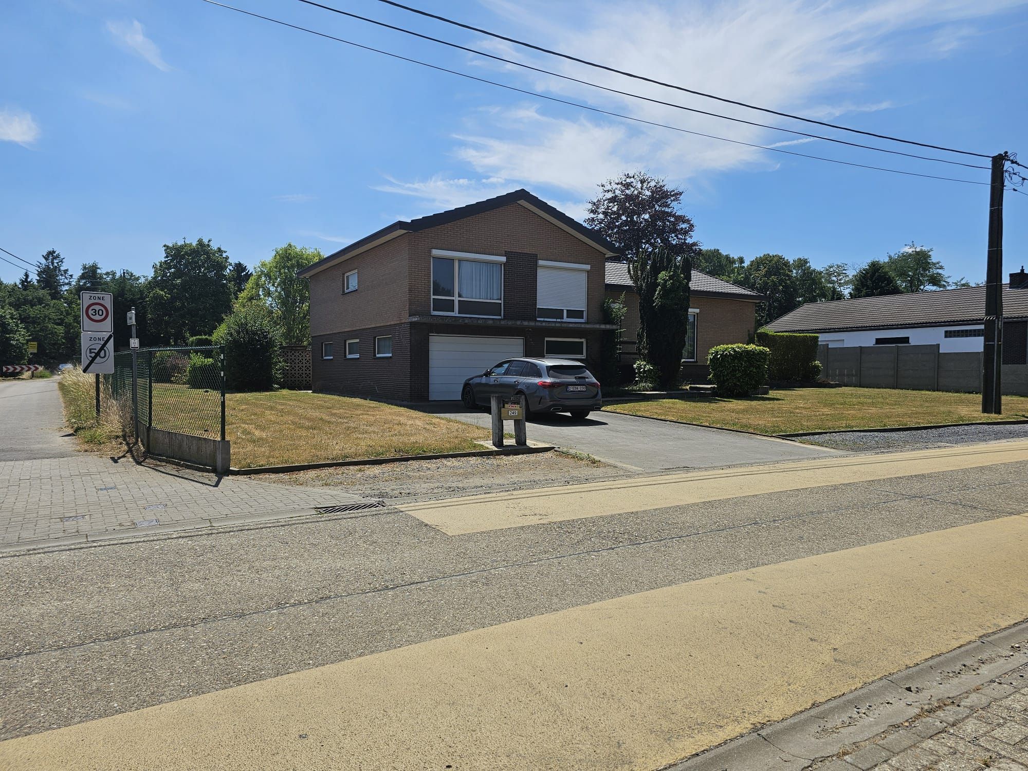 Hoofdfoto van de publicatie: Huis Te Koop