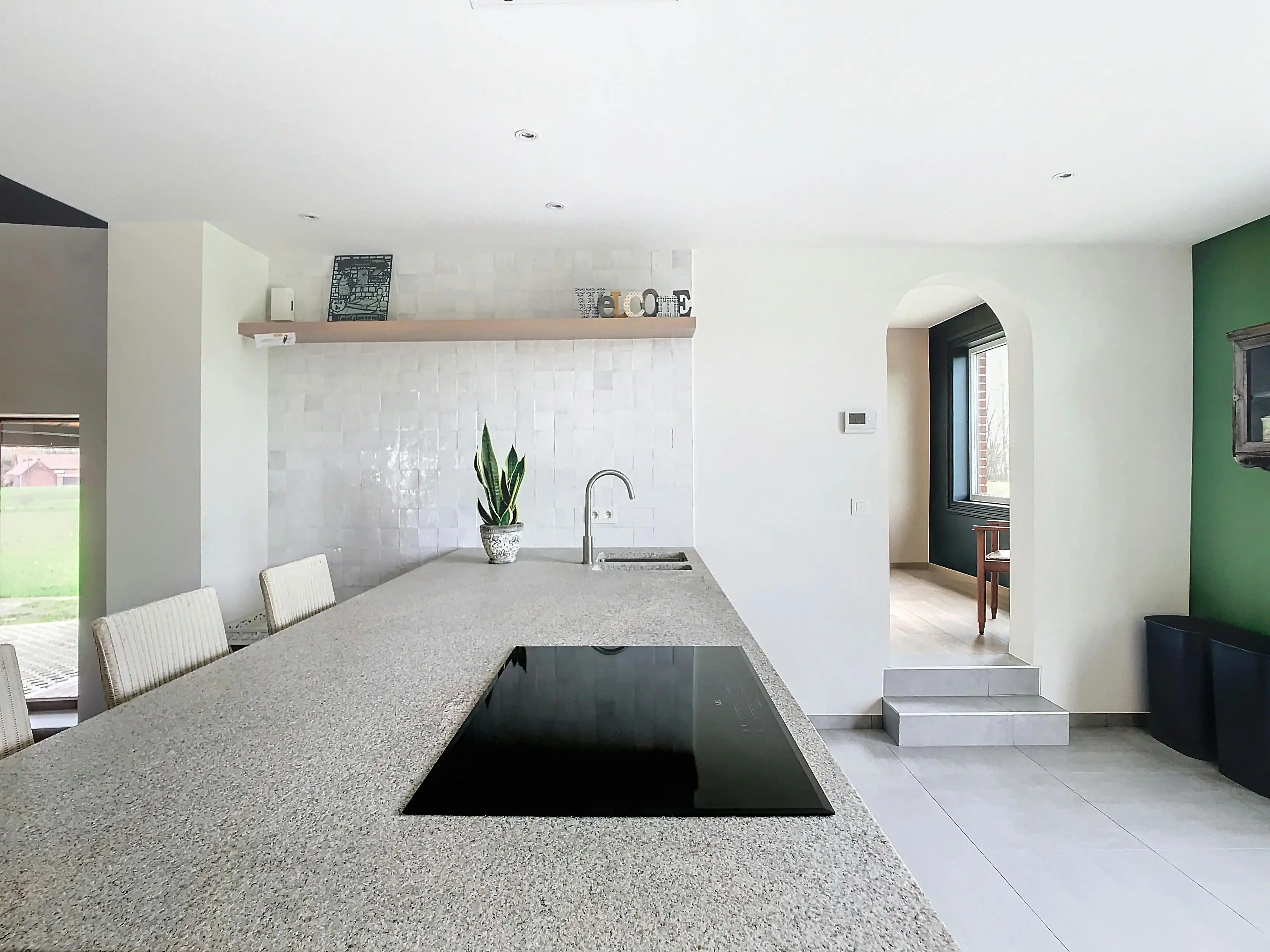 Recent gerenoveerde hoeve te koop in Ellezelles foto 3