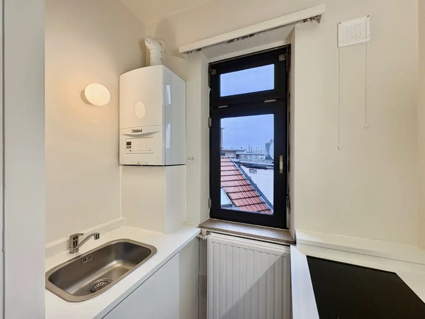 Gezellige studio op de 3de verdieping in het Kiel foto 4