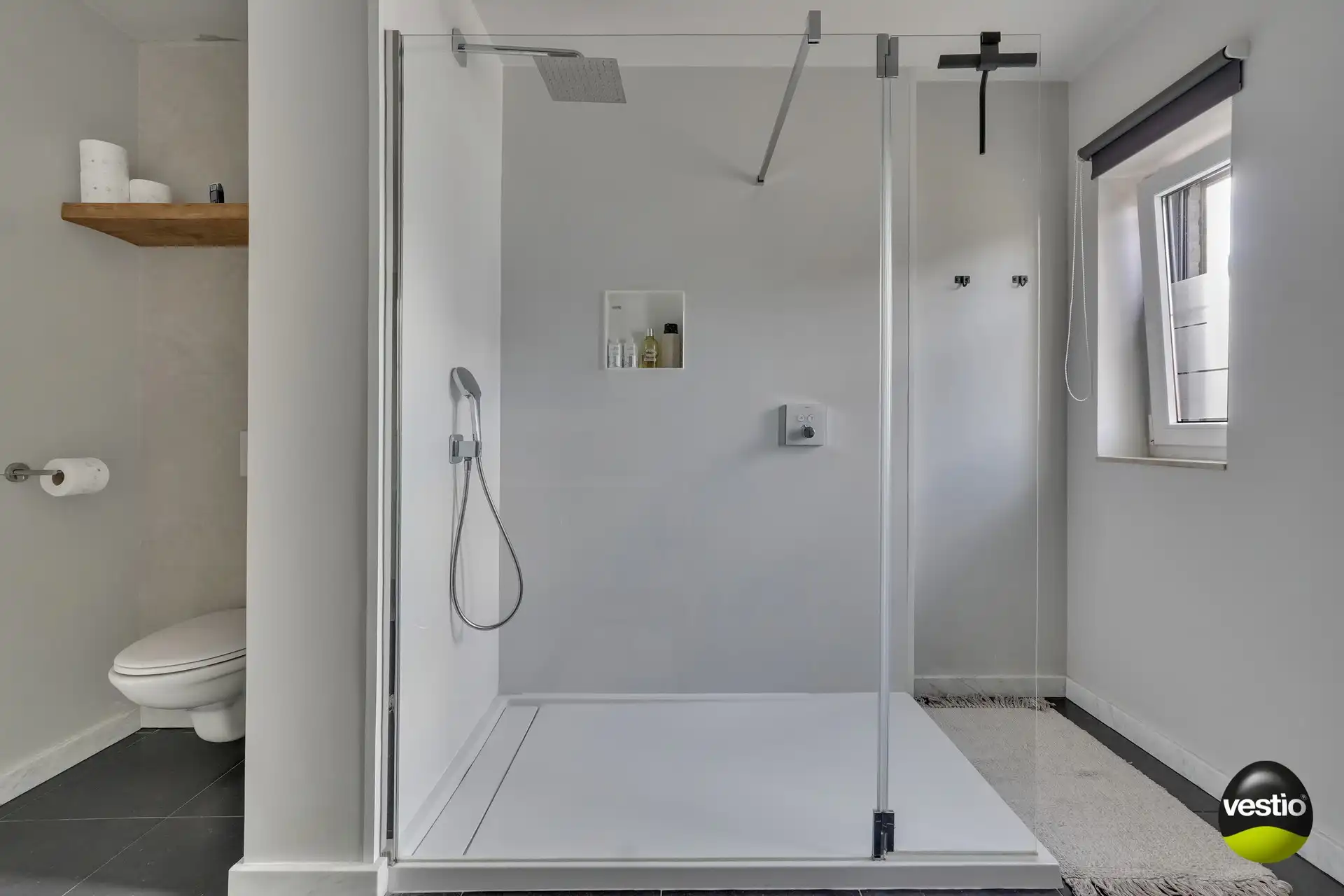 ENERGIEZUINIGE WONING MET 4 SLAAPKAMERS IN DOODLOPENDE STRAAT foto 24