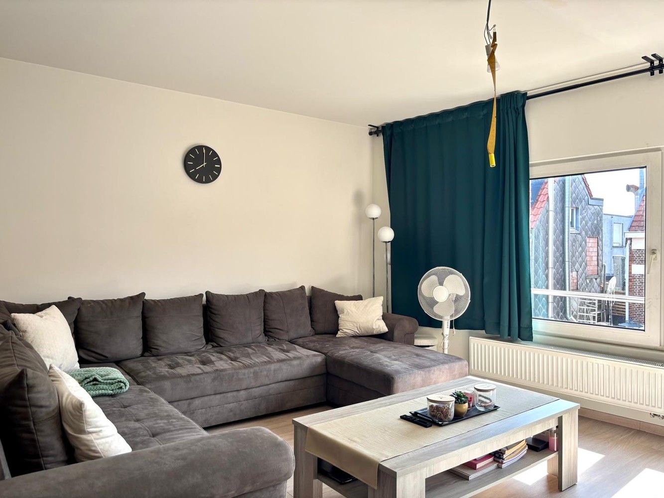 Lichtrijk en modern appartement met twee slaapkamers in het centrum van Wommelgem! foto 7