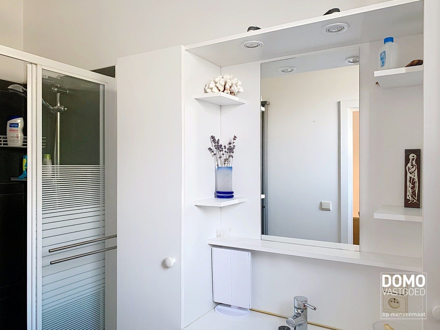 Ruim appartement gelegen te Herk-de-Stad - 3 slaapkamers - bouwjaar 2011 - EPC label: C foto 4