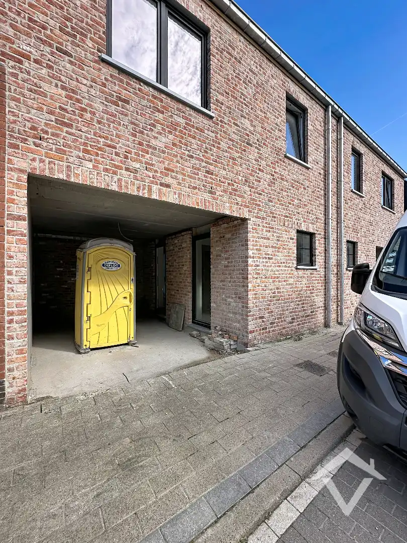 Nieuwbouwwoning met 3 slaapkamers in Westkerke. foto 2