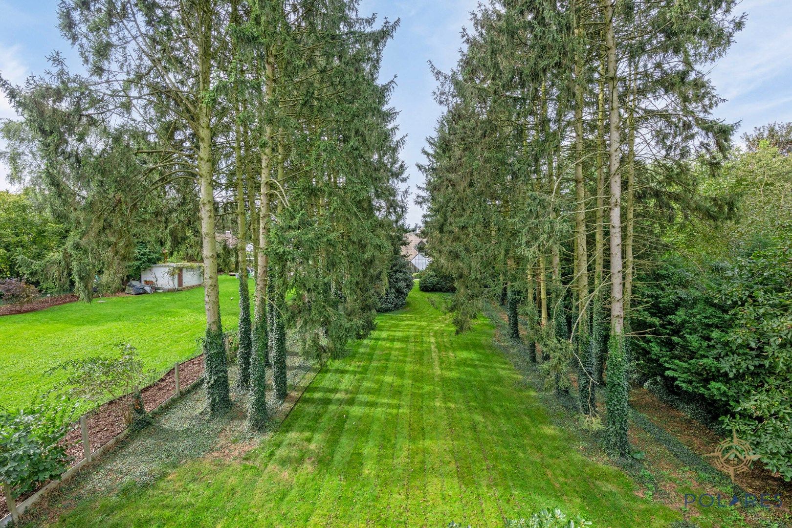 FANTASTISCH gelegen vrijstaande villa met 5 slaapkamers foto 34