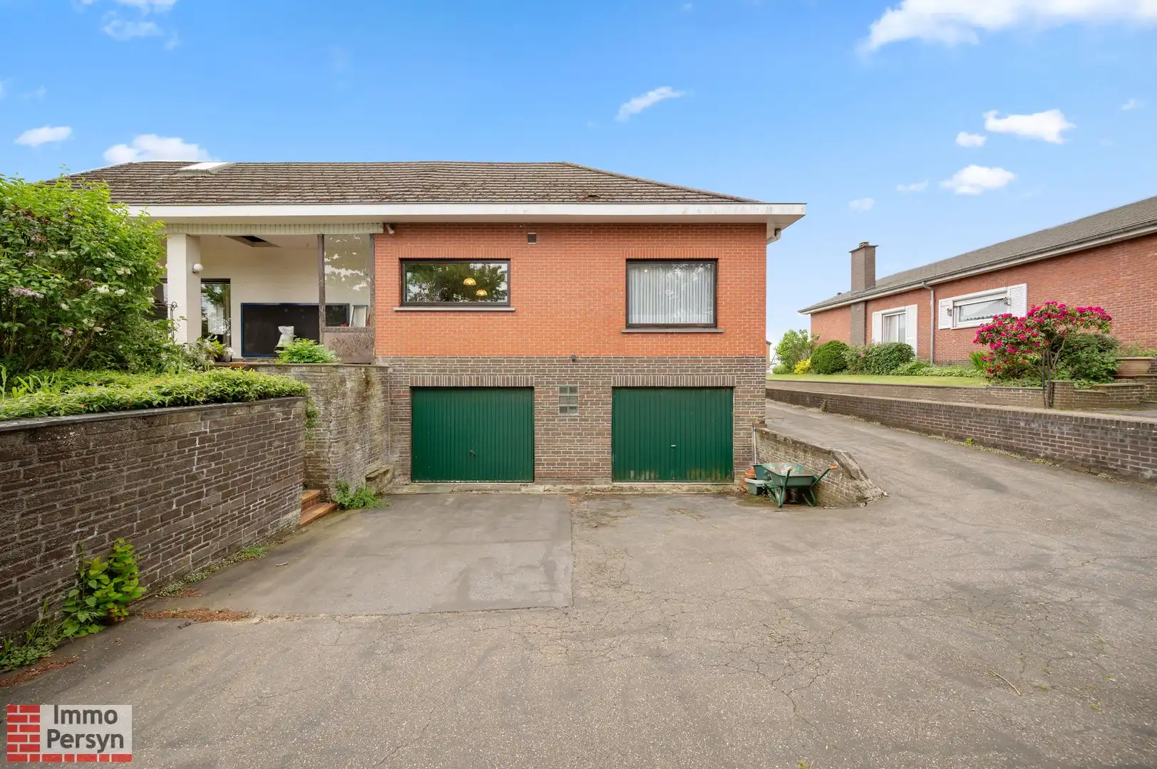 Gelijkvloerse woning met 3 slpk en dubbele garage foto 16